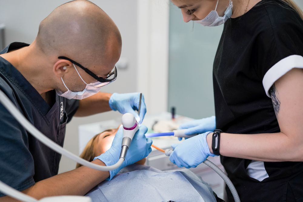Dentist Process Dental Services