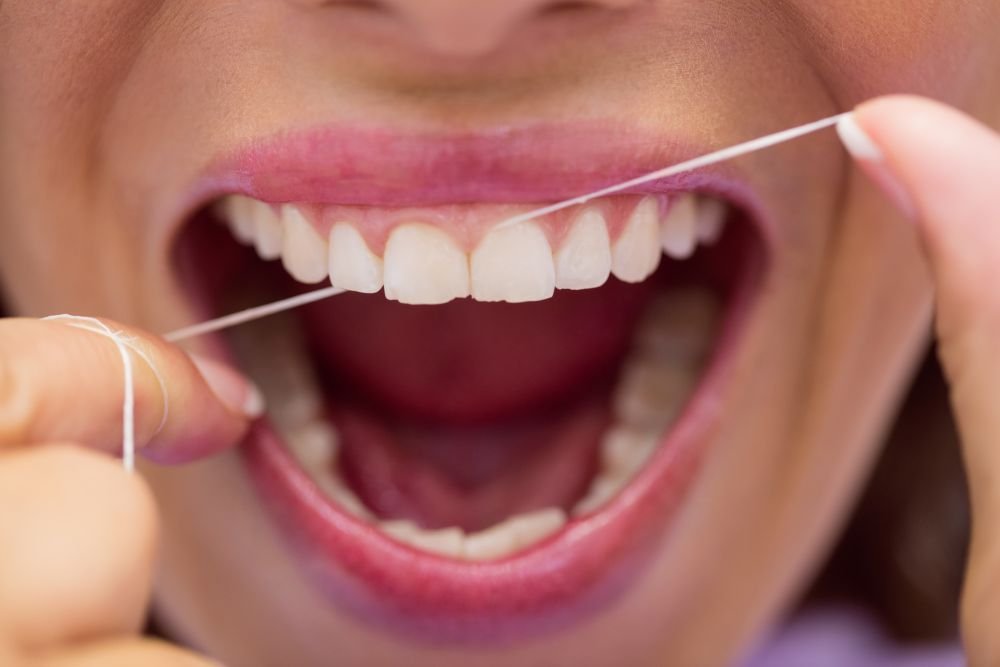 Why Do My Gums Bleed When I Floss?